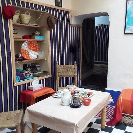 Ya Salam Hostel マラケシュ エクステリア 写真